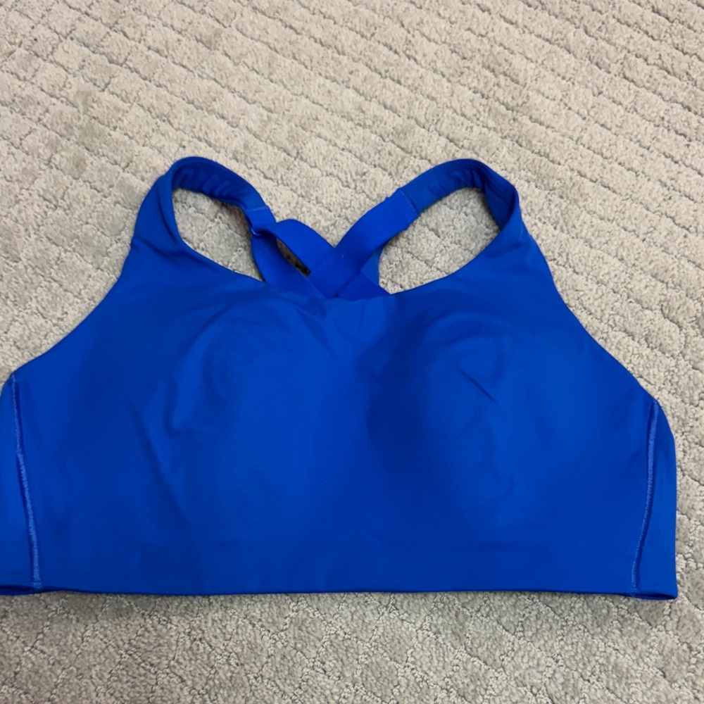Lululemon Energy high support bra